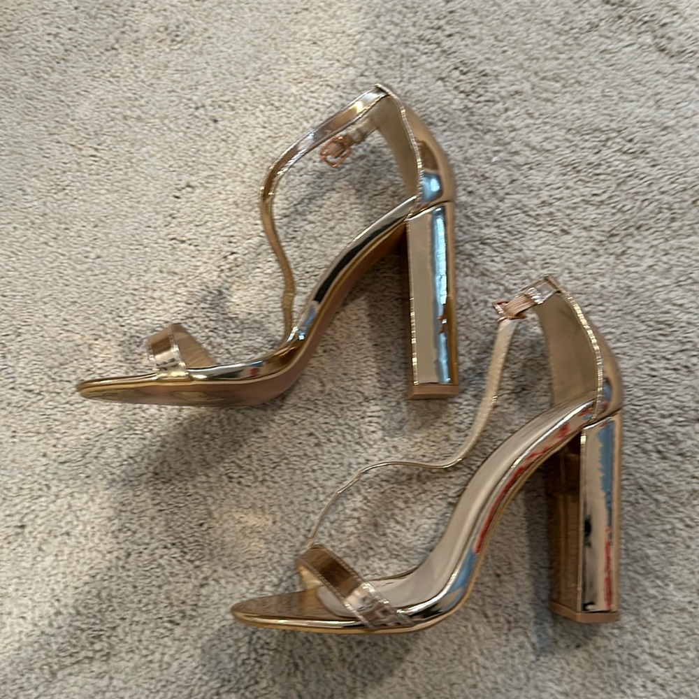 PrettyLittleThing Gold Block Heel